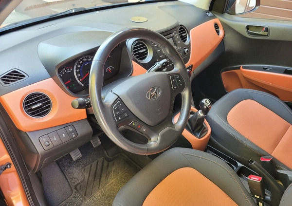 Hyundai i10 cena 34900 przebieg: 75380, rok produkcji 2015 z Warszawa małe 529